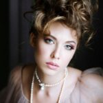 Trecutul intalneste prezentul: accesoriile retro revin in moda