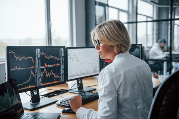 Investitii in viitor: tendinte emergente in piata financiara pe care sa le urmaresti